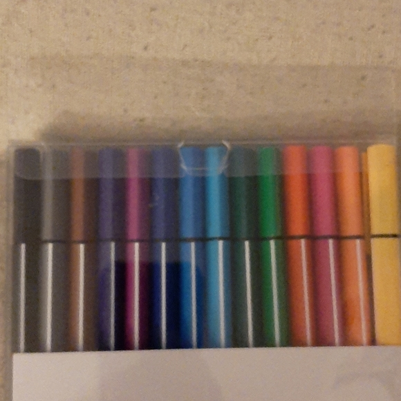 Coloured markers - Picture 2 of 2